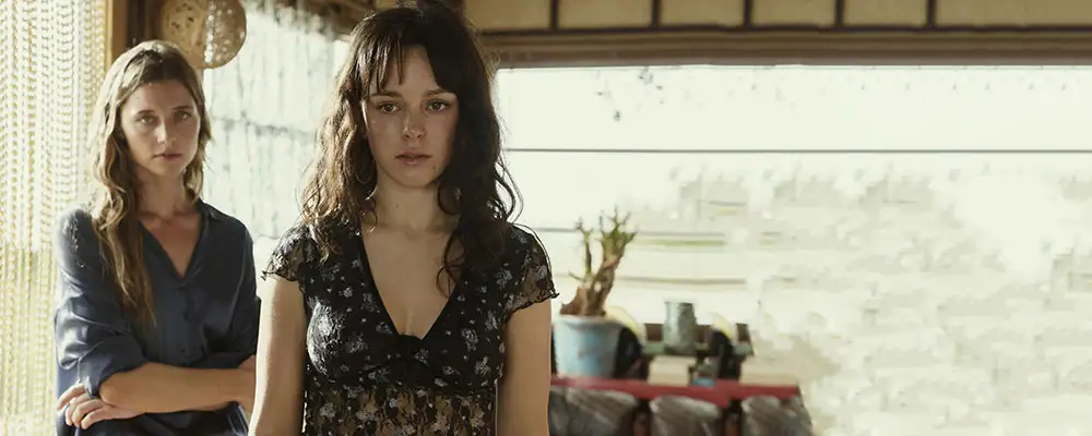 دانلود فیلم Fall for me 2025